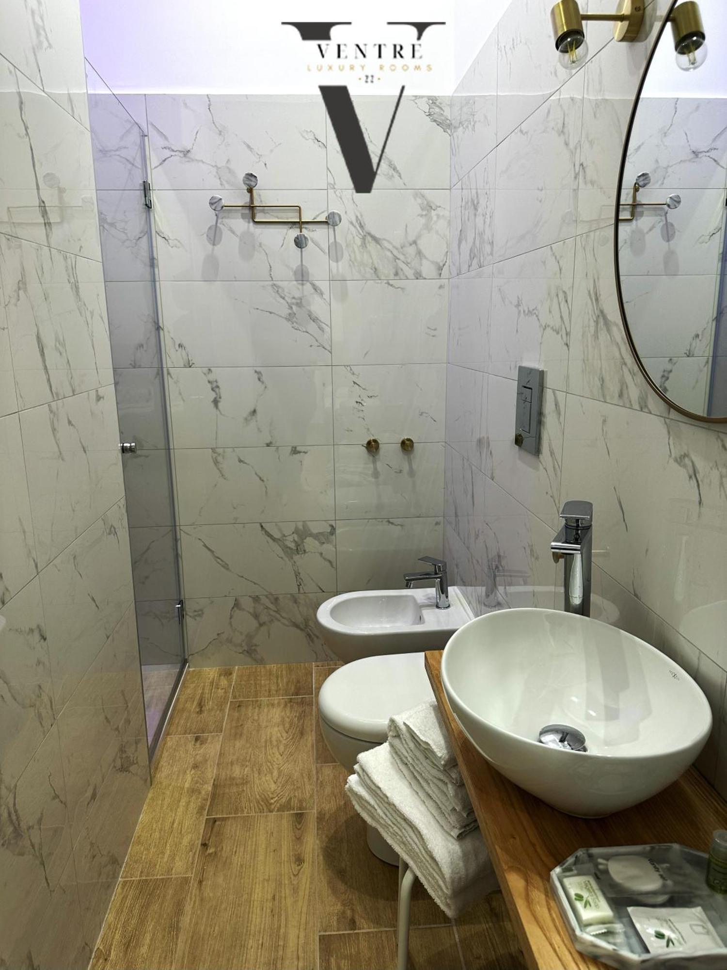 Ventre Luxury Rooms Naples Exterior photo