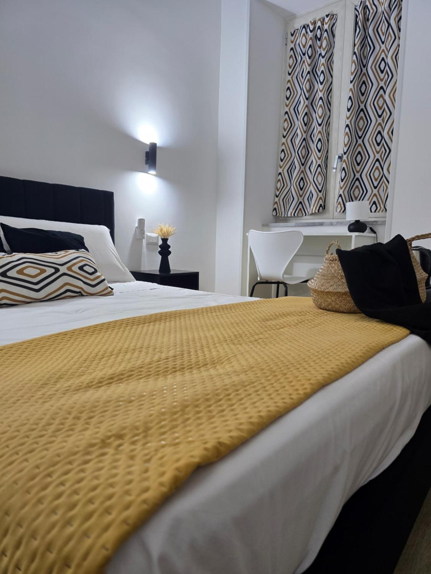 Ventre Luxury Rooms Naples Exterior photo