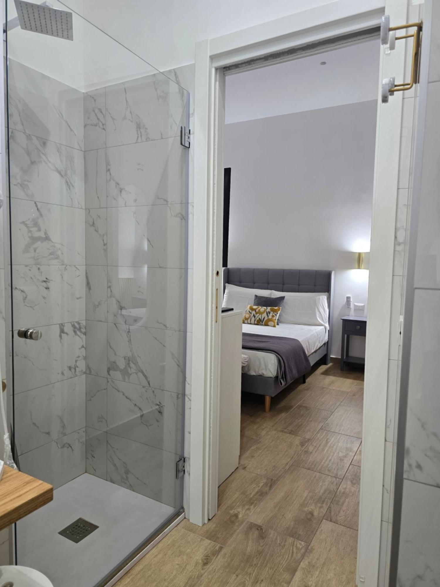 Ventre Luxury Rooms Naples Exterior photo